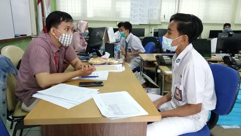 Kelas Industri Peserta Didik Kelas X BDP bersama PT.Sumber Alfaria Trijaya, Tbk.