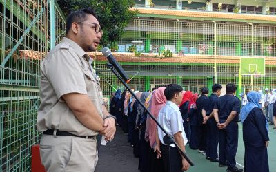 Pelepasan Siswa XII SMKN 8 Jakarta